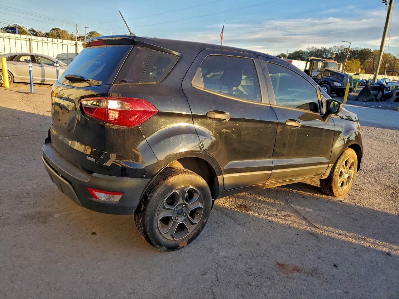 2018 Ford Ecosport S - Фото 3