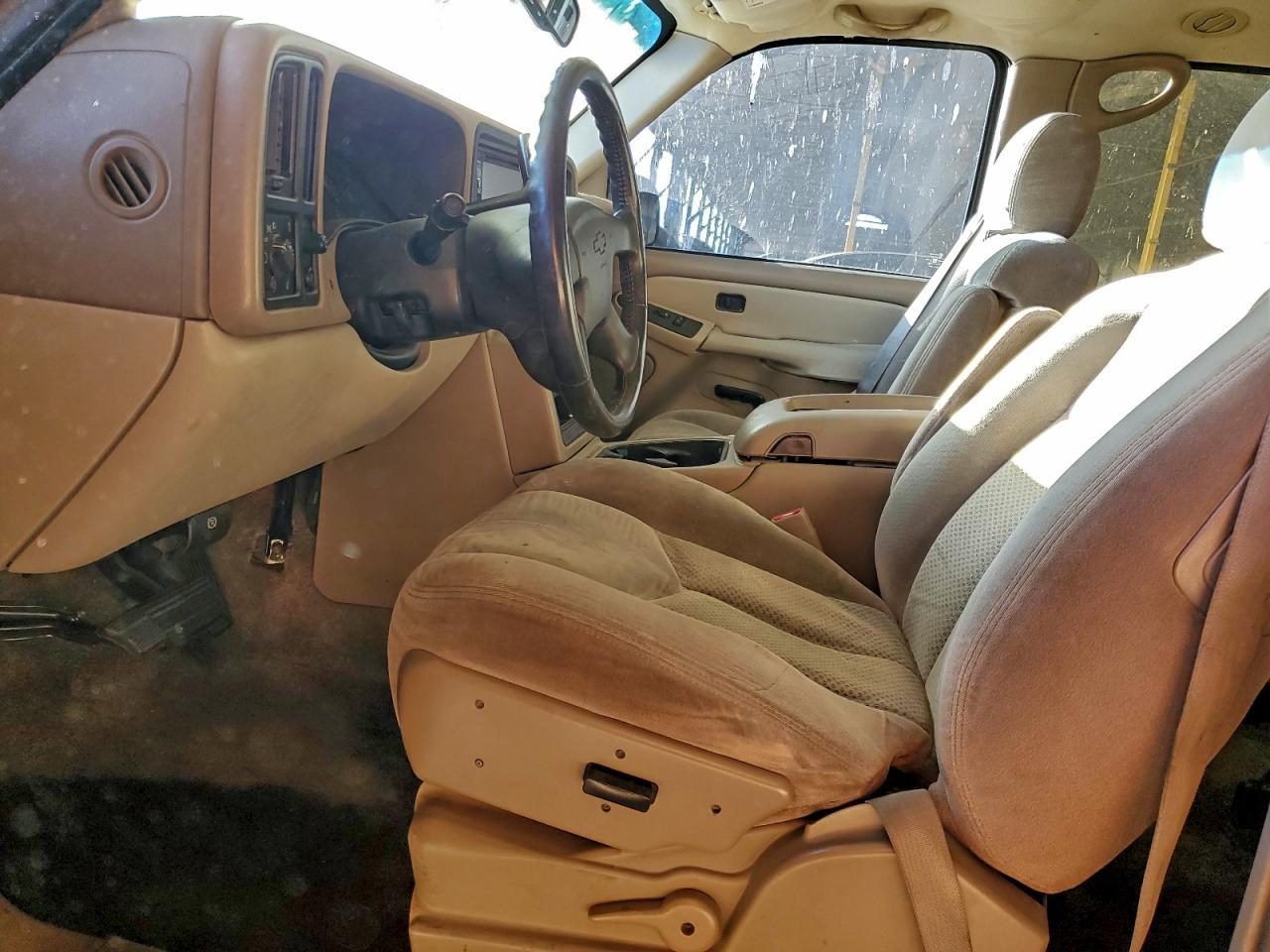 2003 Chevrolet Suburban C1500 - Фото 7