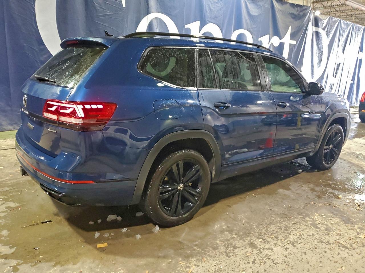 2023 Volkswagen Atlas Sel R-Line - Фото 3