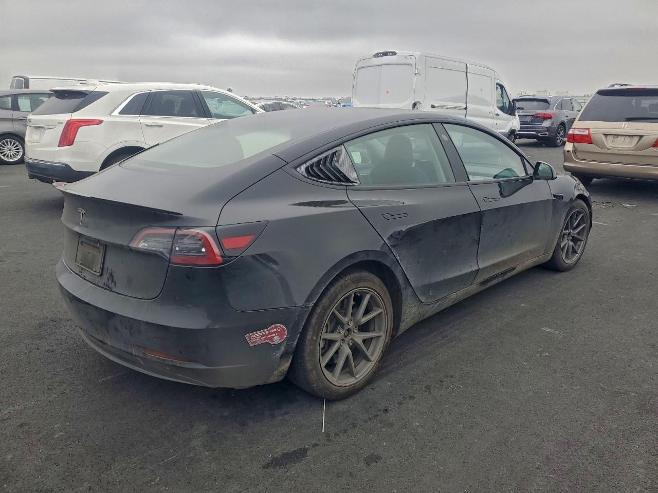 2023 Tesla Model 3 - Image 3