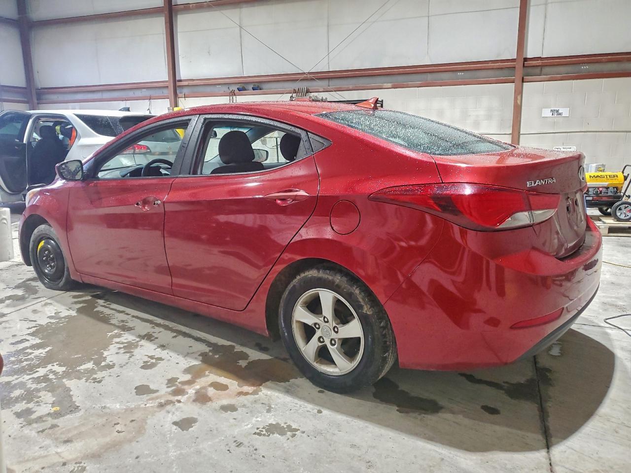 2014 Hyundai Elantra Se - Image 2
