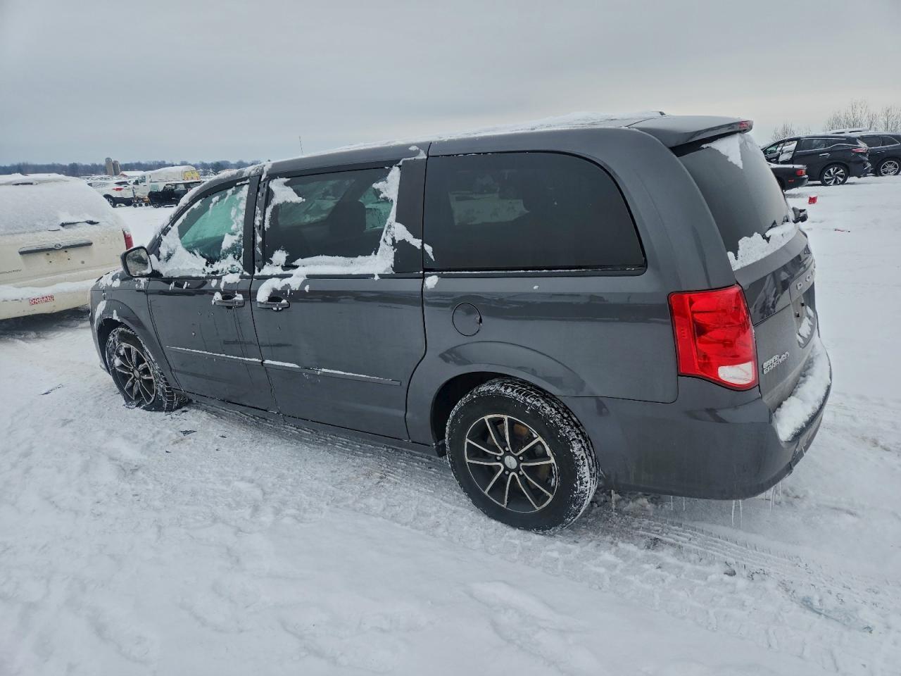 2016 Dodge Grand Caravan Se - Фото 2