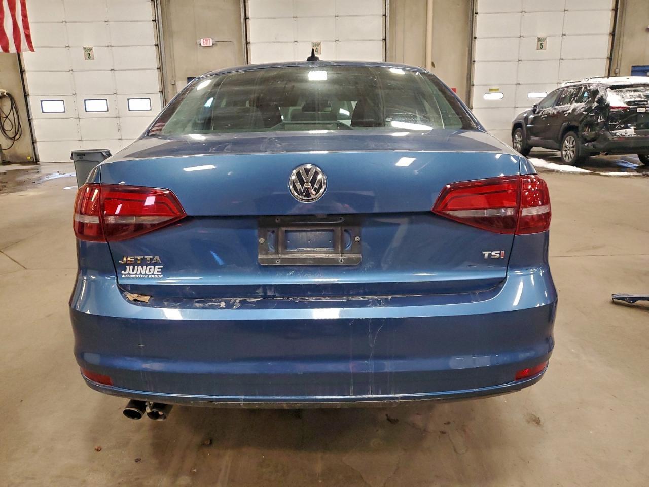2016 Volkswagen Jetta S - Фото 6