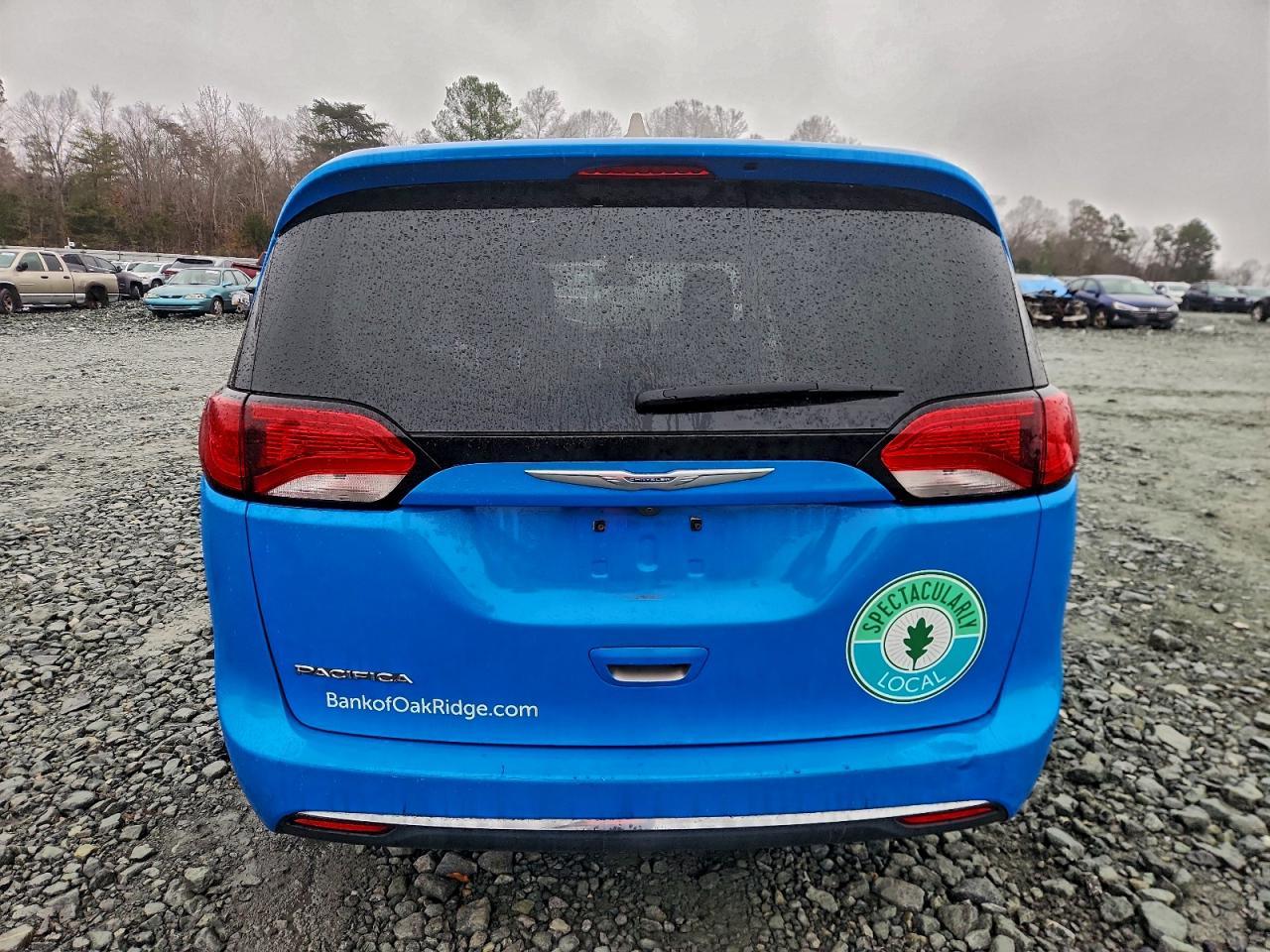 2017 Chrysler Pacifica Touring L - Фото 6