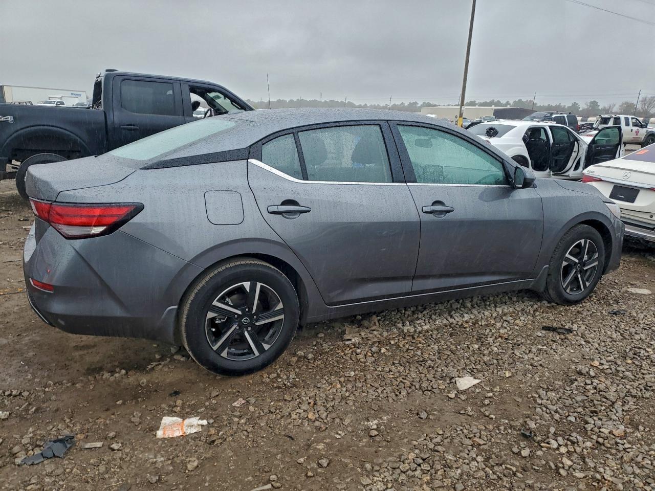 2025 Nissan Sentra Sv - Фото 3