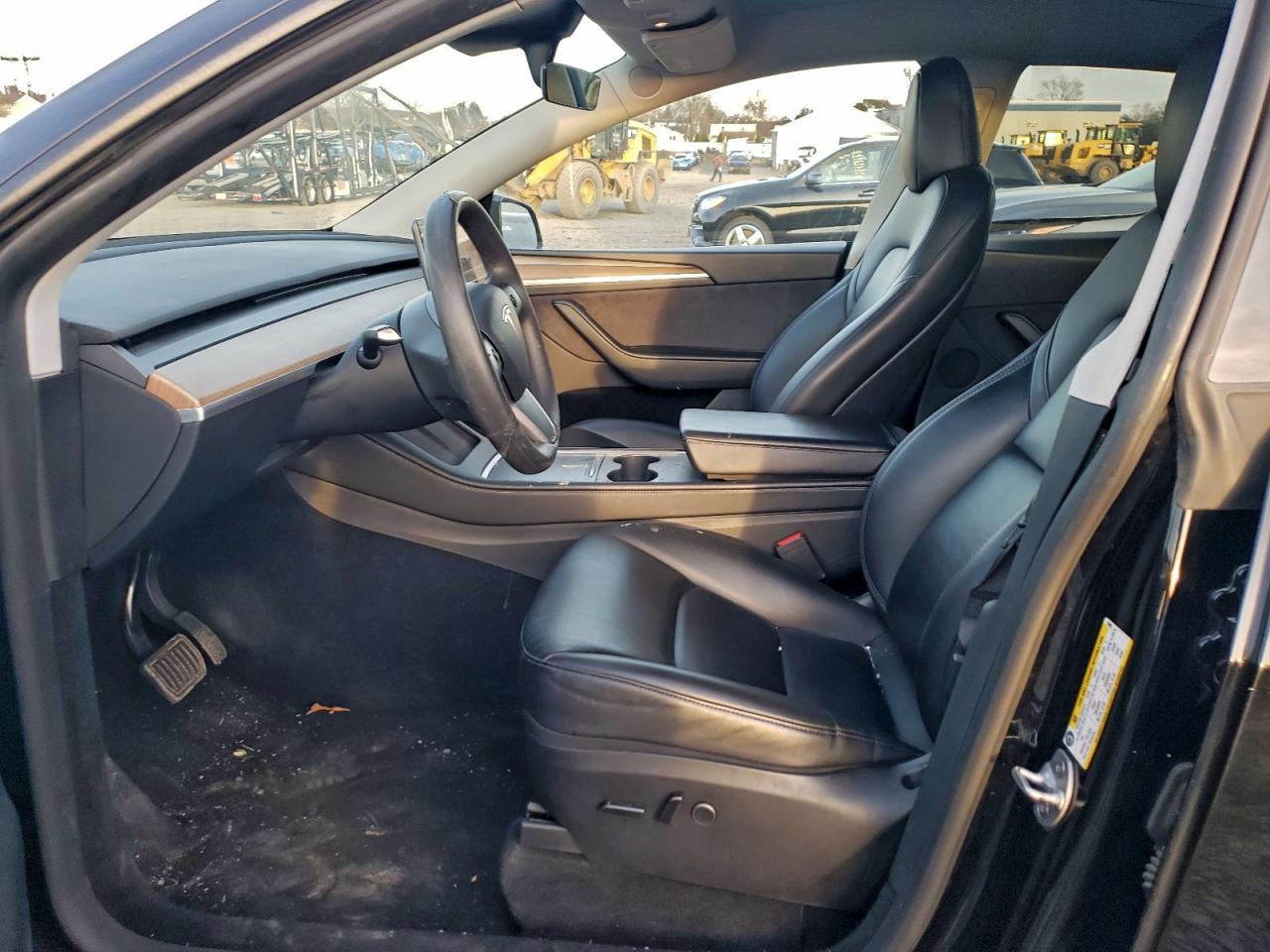 2023 Tesla Model Y - Фото 7