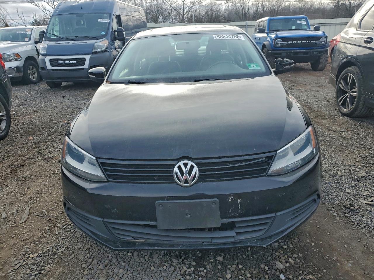 2012 Volkswagen Jetta Se - Image 5