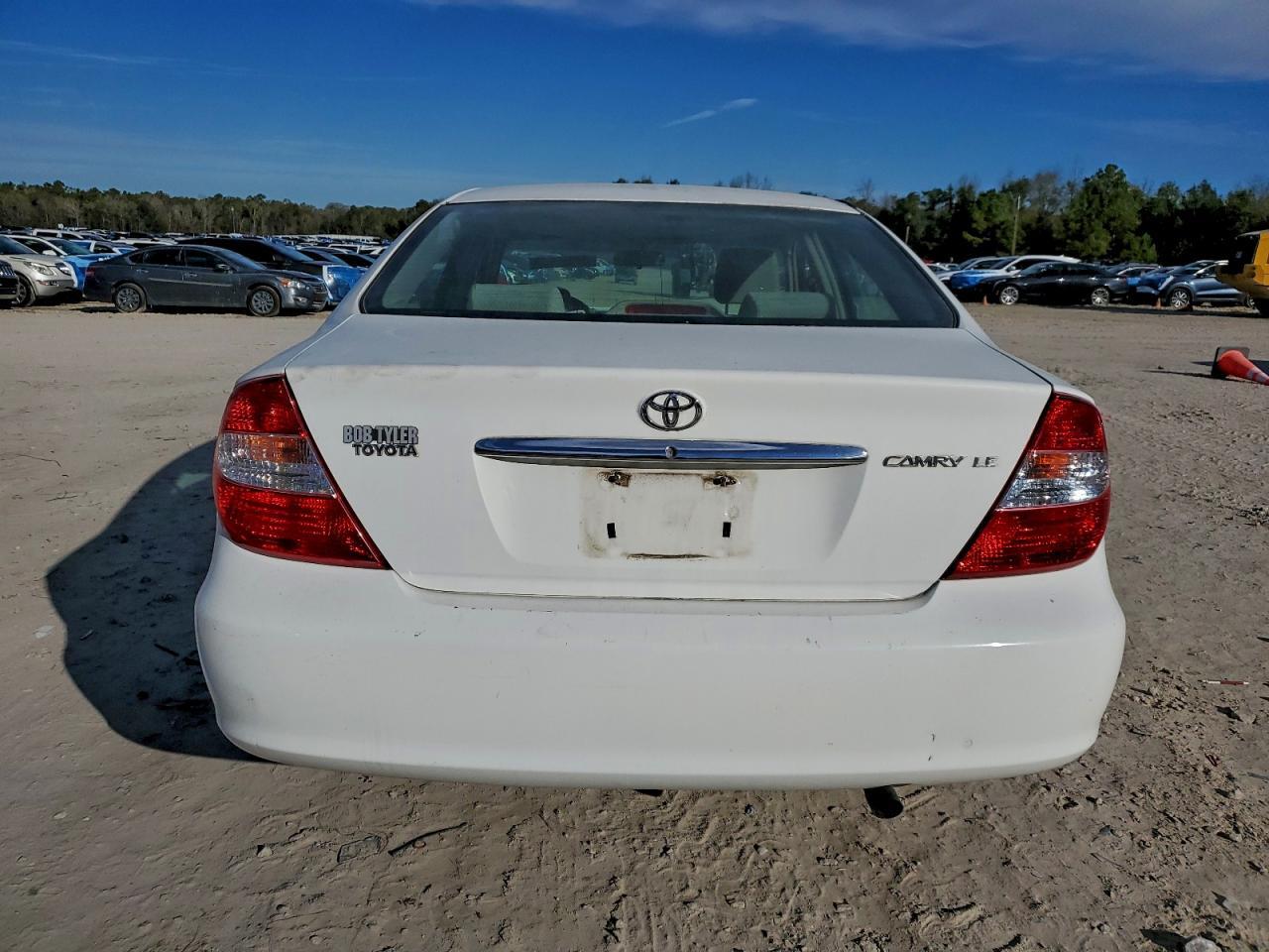 2002 Toyota Camry Le - Image 6