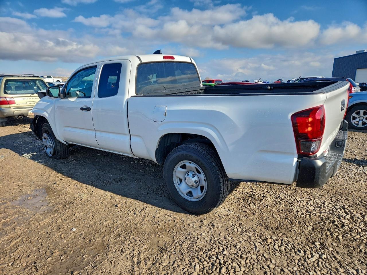 2023 Toyota Tacoma Access Cab - Image 2