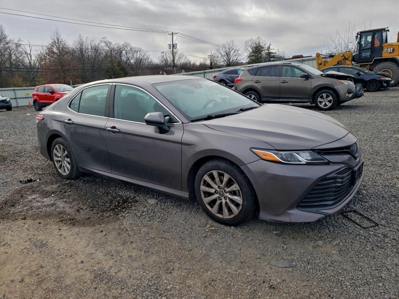 2020 Toyota Camry Le - Image 4