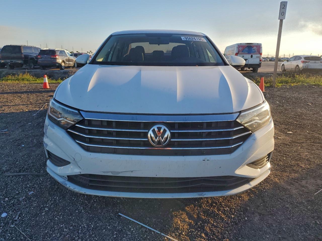 2021 Volkswagen Jetta S - Фото 5