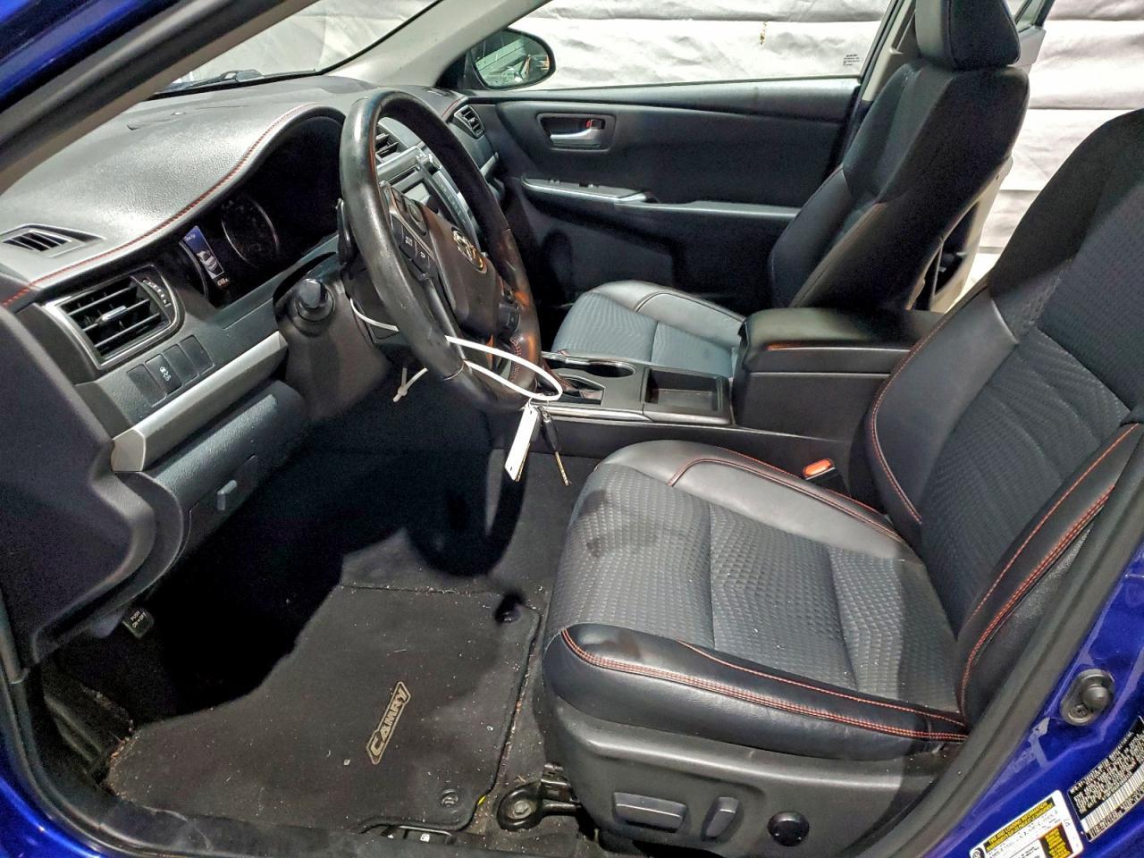 2015 Toyota Camry Le - Image 7