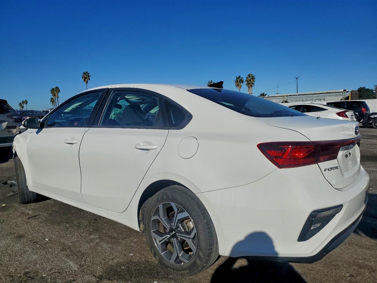 2021 Kia Forte Fe - Image 2