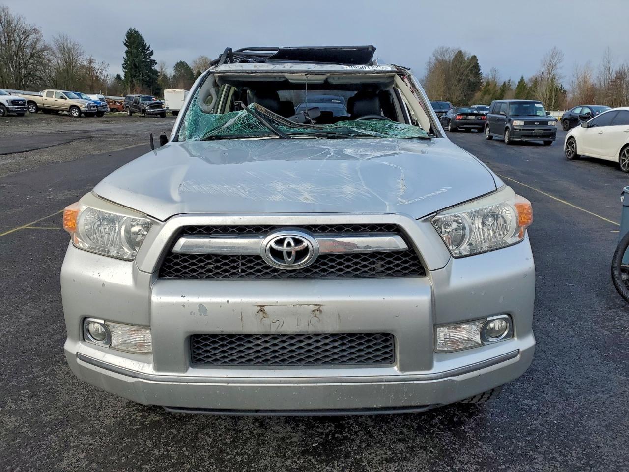 2013 Toyota 4Runner Sr5 - Фото 5