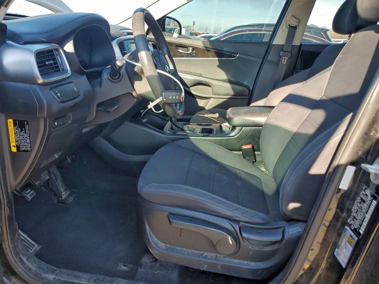 2016 Kia Sorento Lx - Image 7