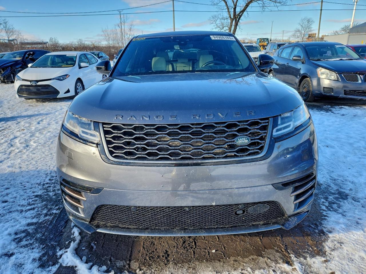 2019 Land Rover Range Rover Velar R-Dynamic S - Image 5