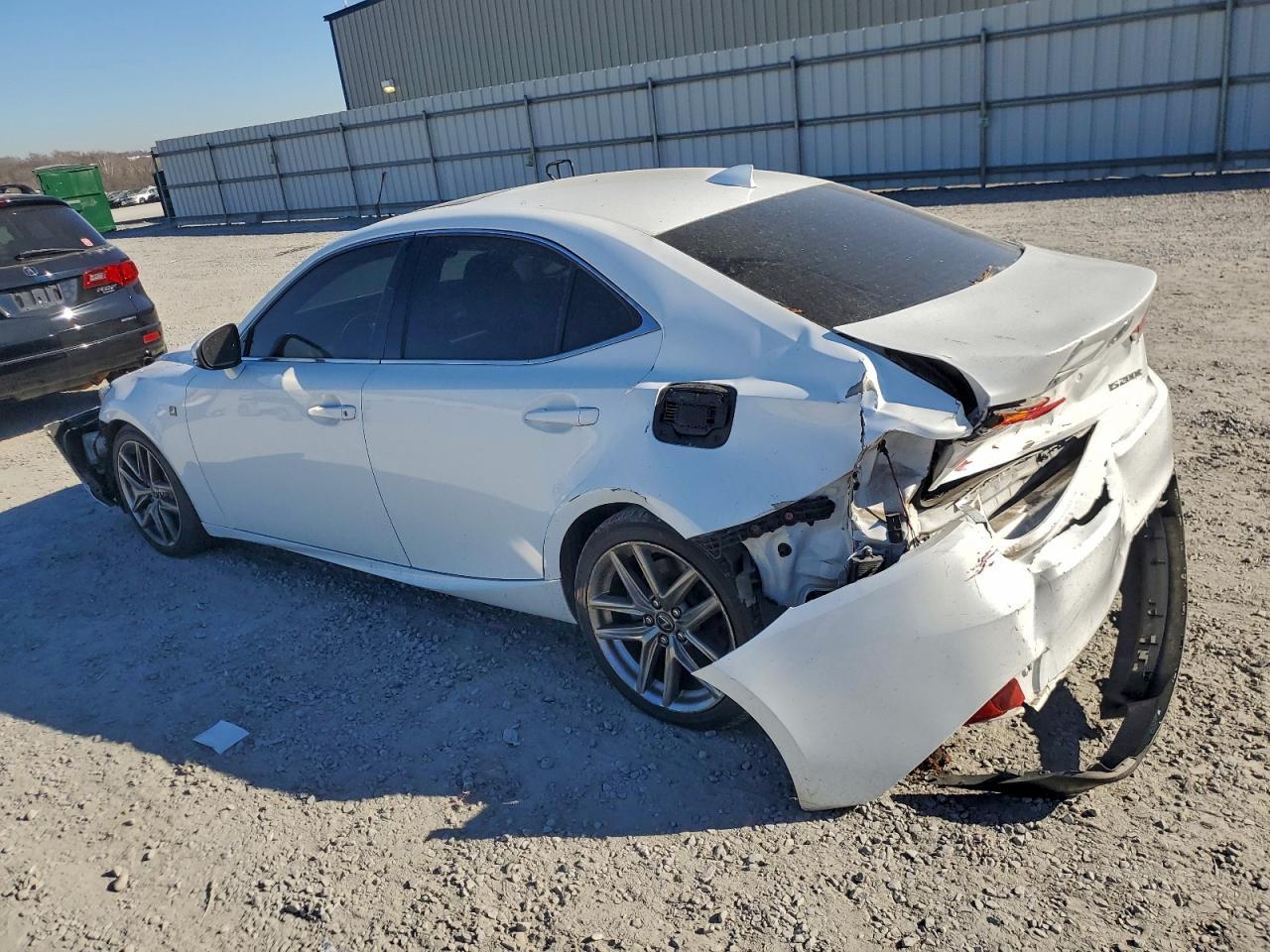 2017 Lexus Is 200T - Фото 2