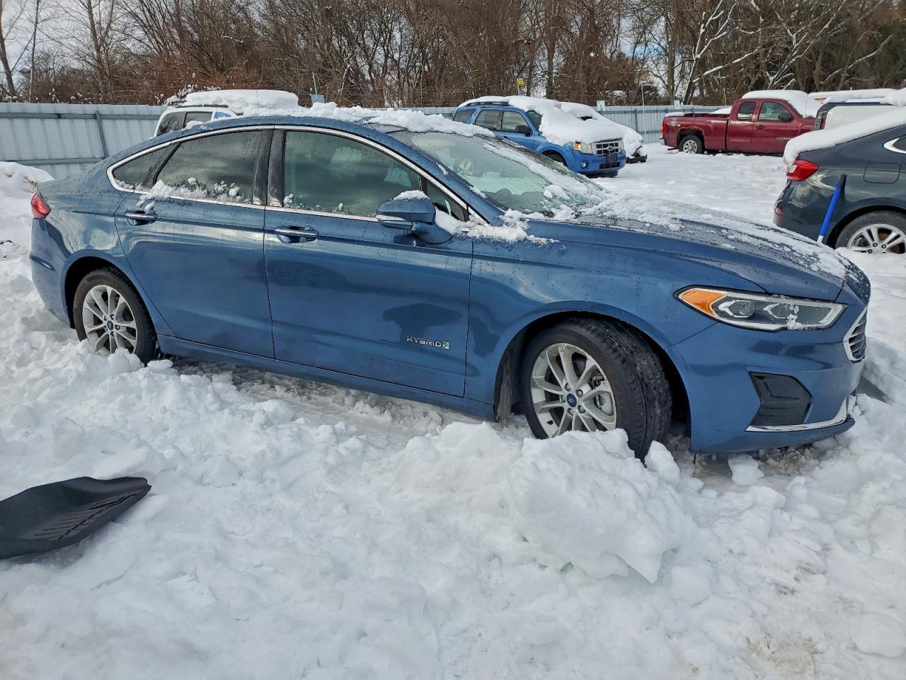 2019 Ford Fusion Sel Hybrid 4D - Image 4
