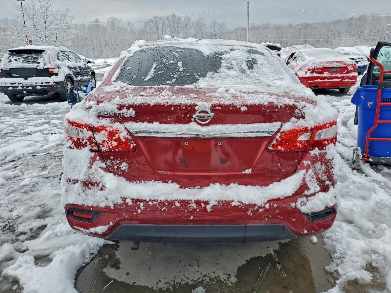 2017 Nissan Sentra S - Фото 6