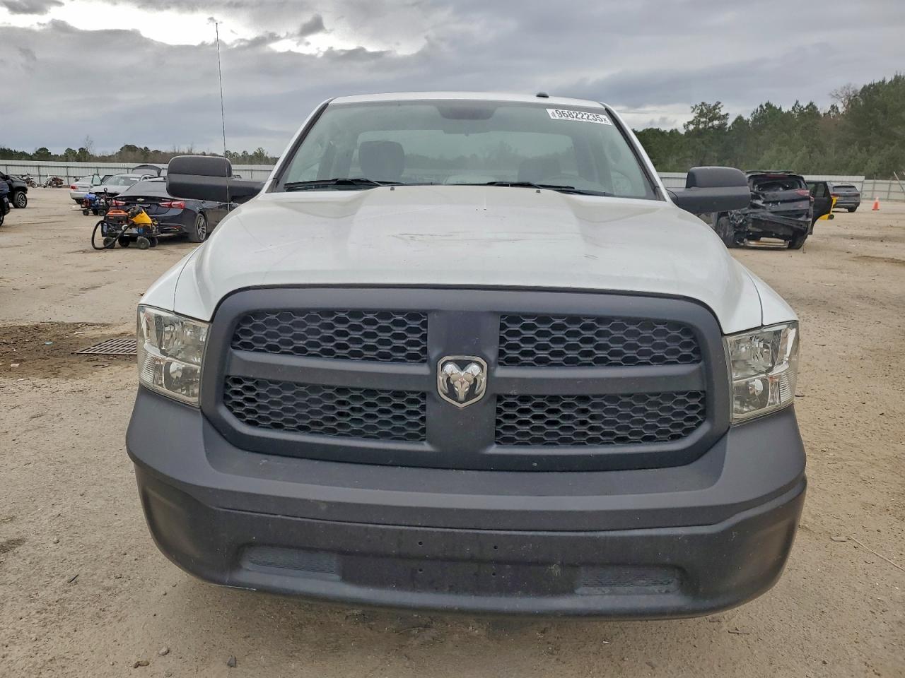 2023 Ram 1500 Classic Tradesman - Фото 5