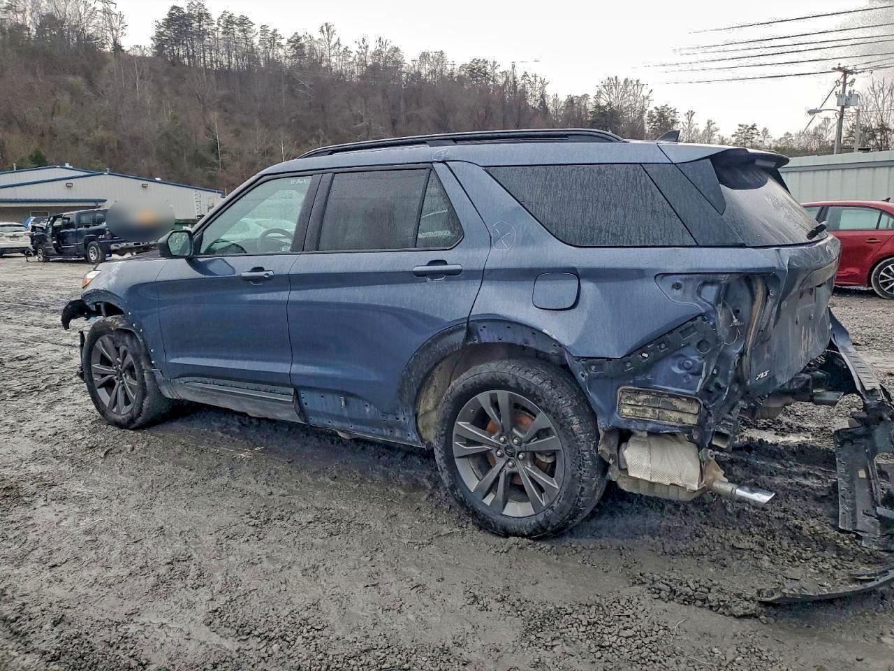 2021 Ford Explorer Xlt - Фото 3