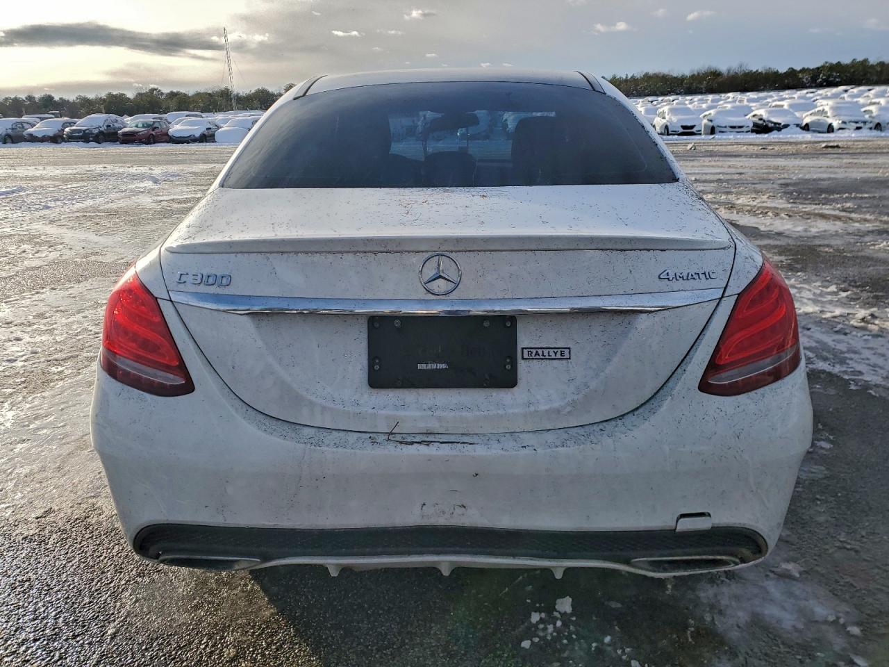2018 Mercedes-Benz C 300 4Matic - Фото 6