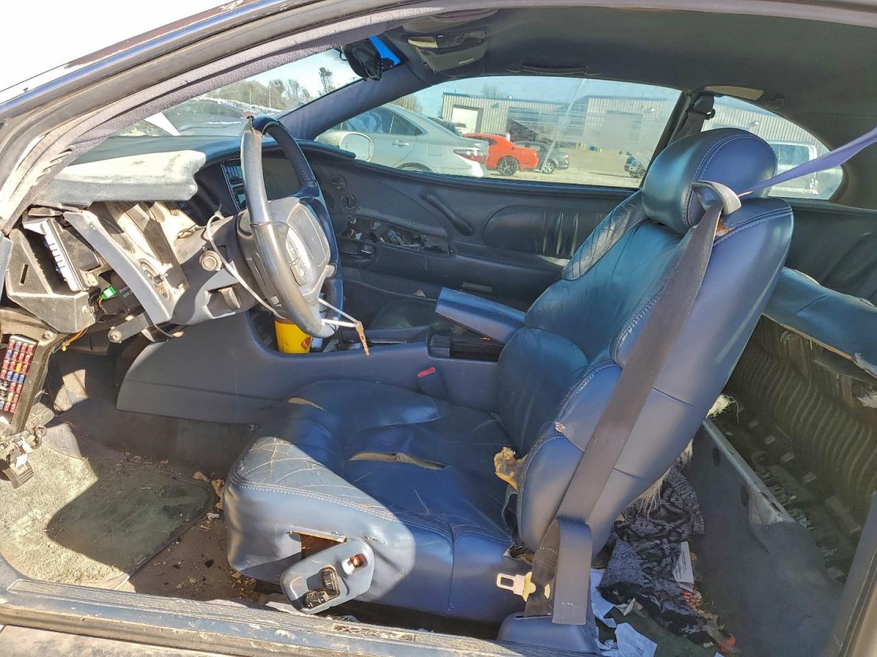 1998 Buick Riviera - Фото 7