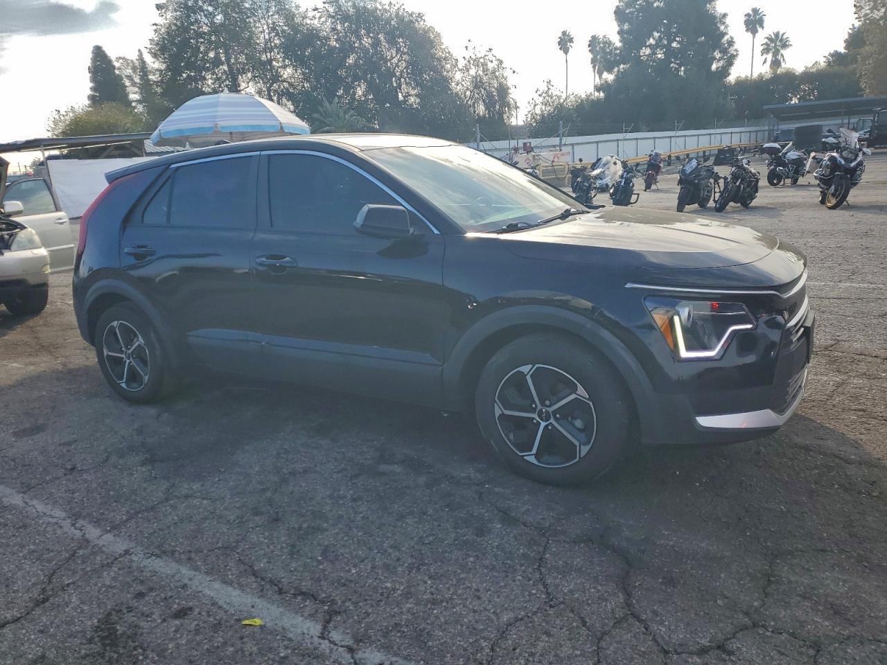 2023 Kia Niro Lx - Image 4