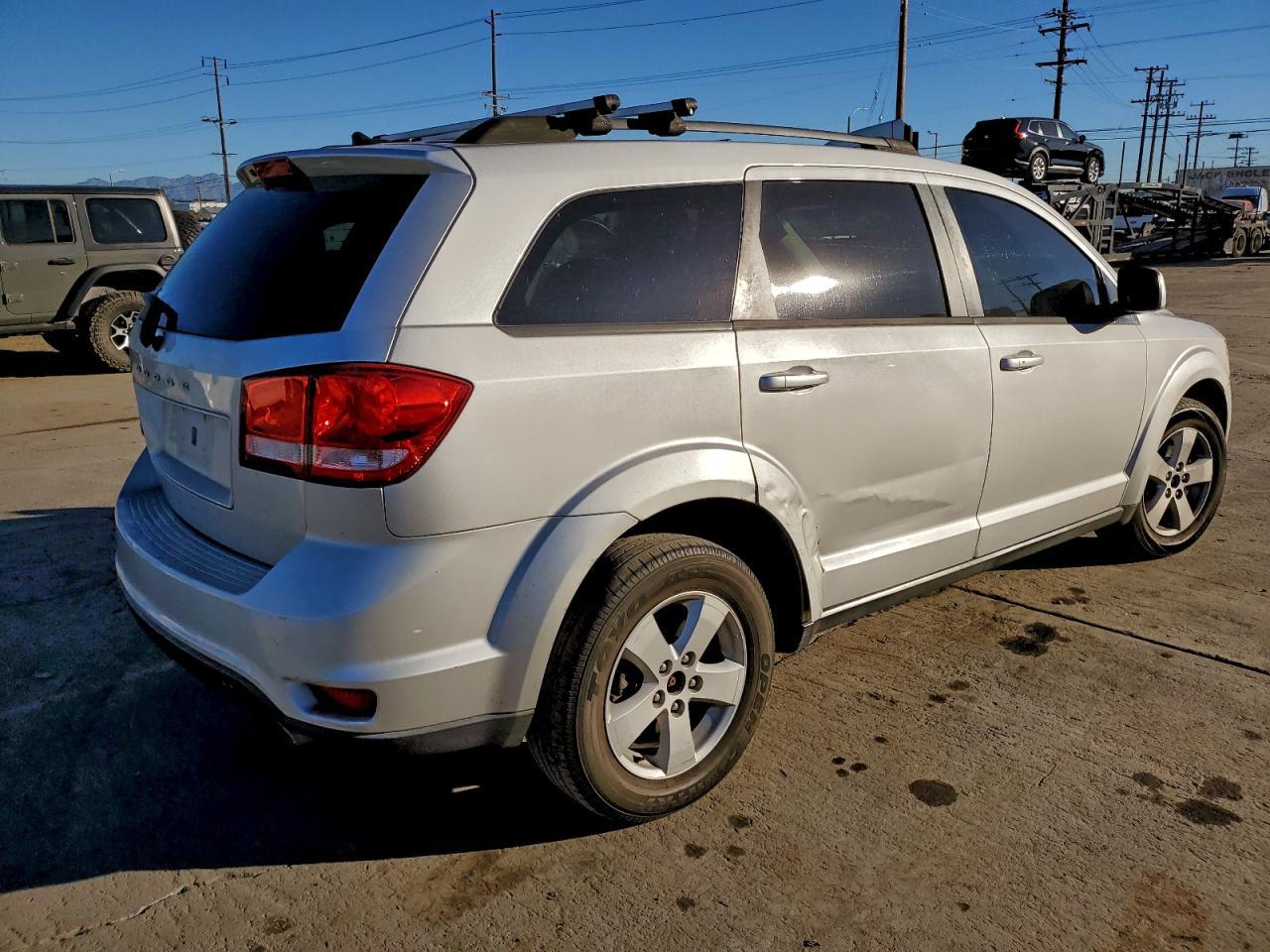 2011 Dodge Journey Mainstreet - Image 3