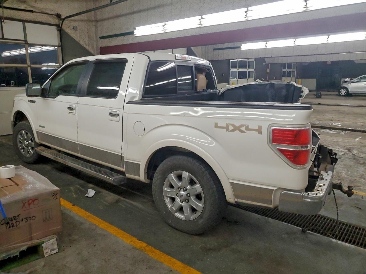 2014 Ford F150 Supercrew - Фото 2