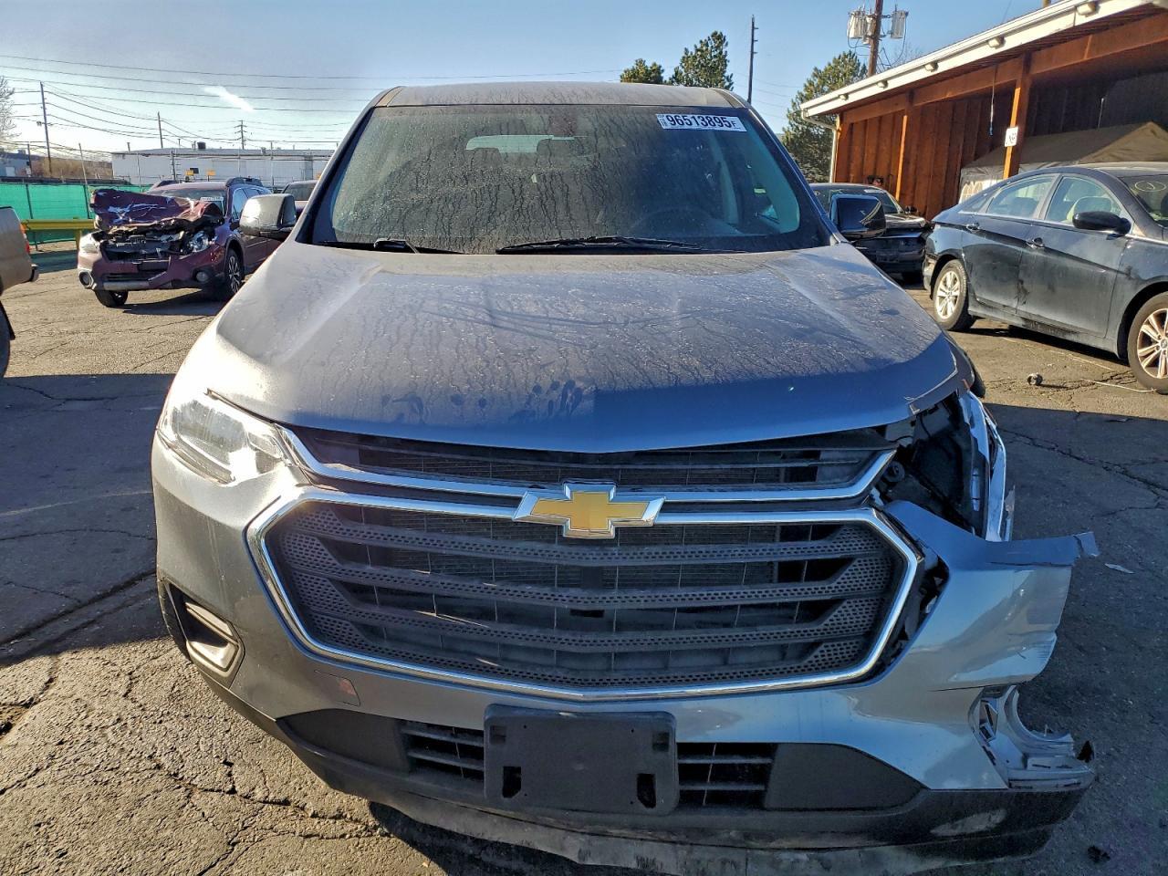 2020 Chevrolet Traverse Ls - Фото 5