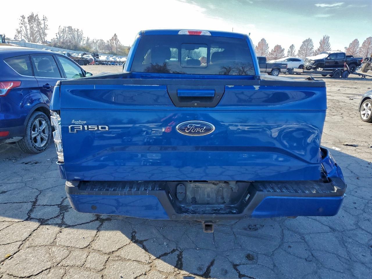 2017 Ford F150 Super Cab - Фото 6