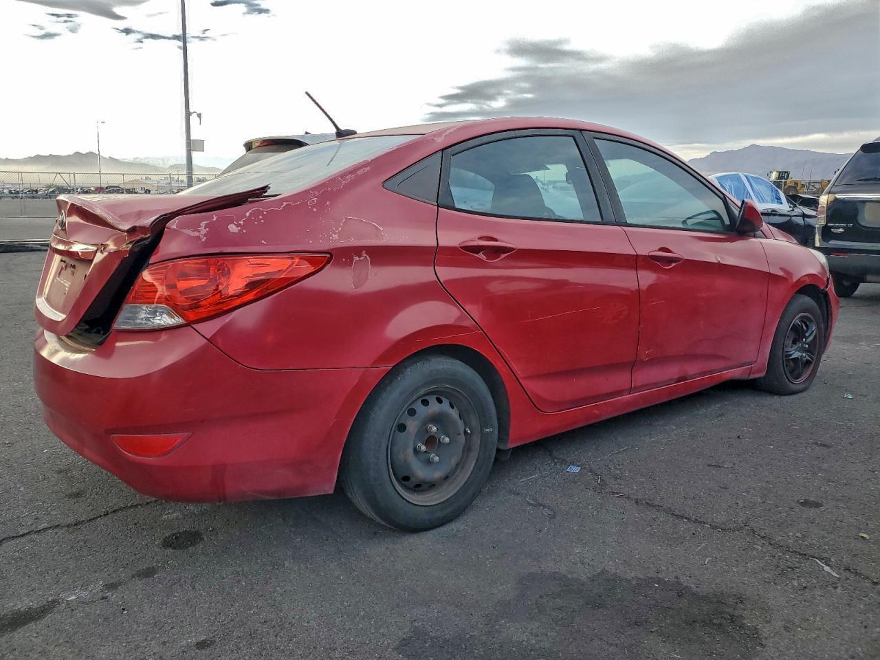 2015 Hyundai Accent Gls - Фото 3