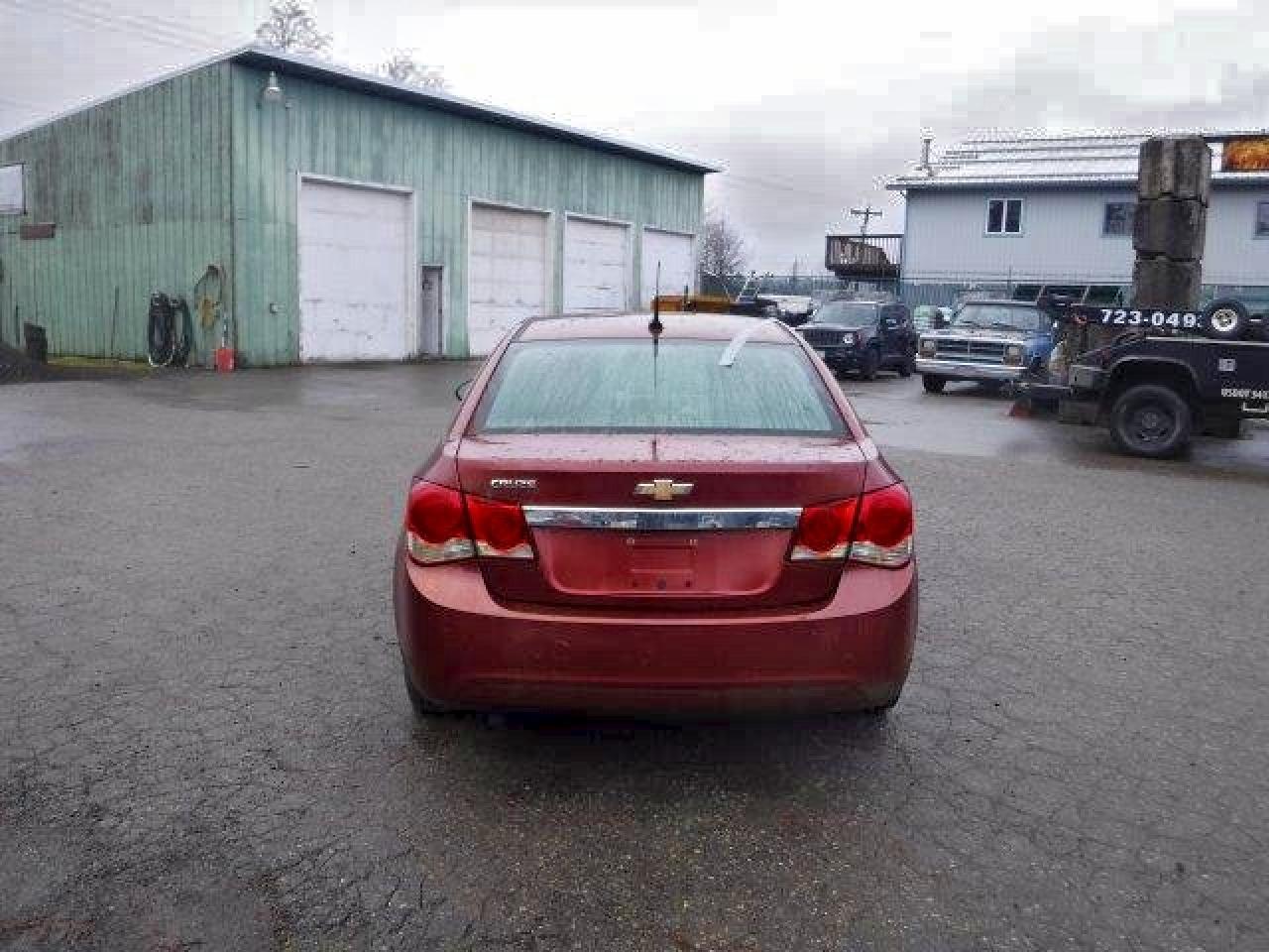2012 Chevrolet Cruze Ls - Image 6