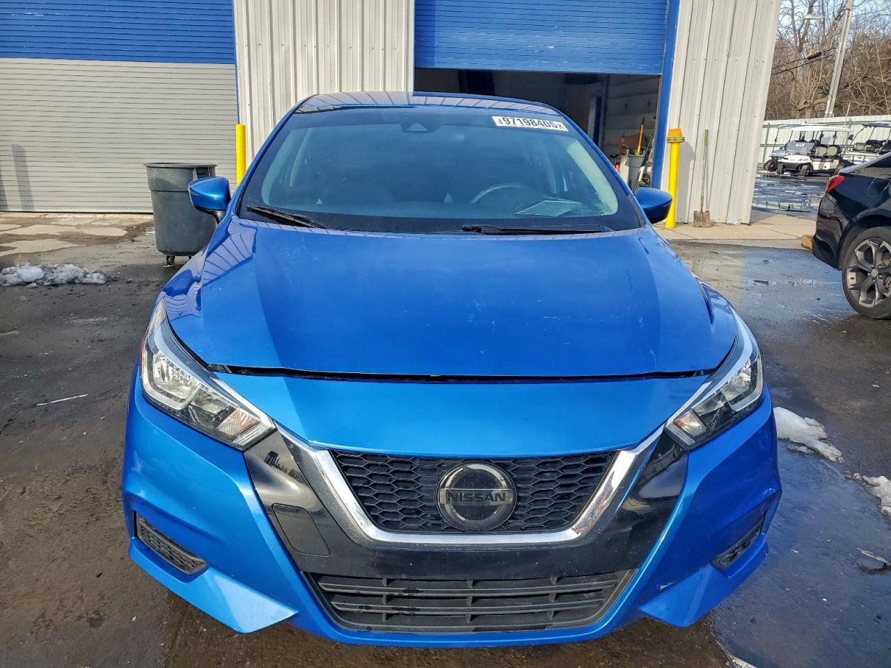 2021 Nissan Versa Sv - Image 5