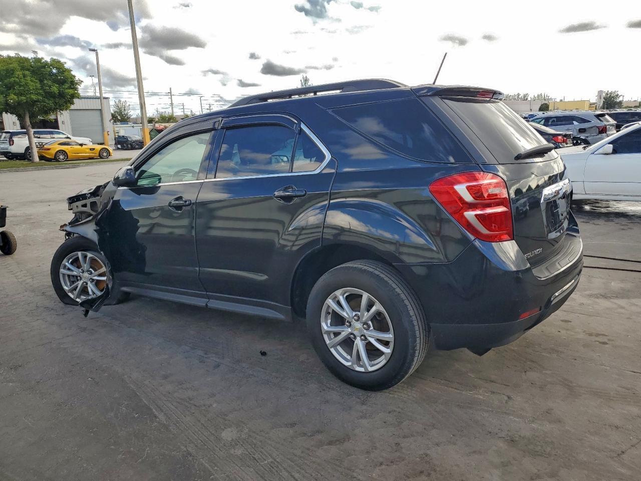2017 Chevrolet Equinox Lt - Фото 2