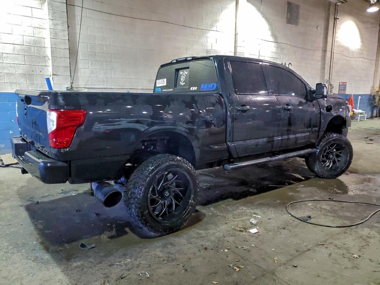 2019 Nissan Titan Xd Sl - Image 3