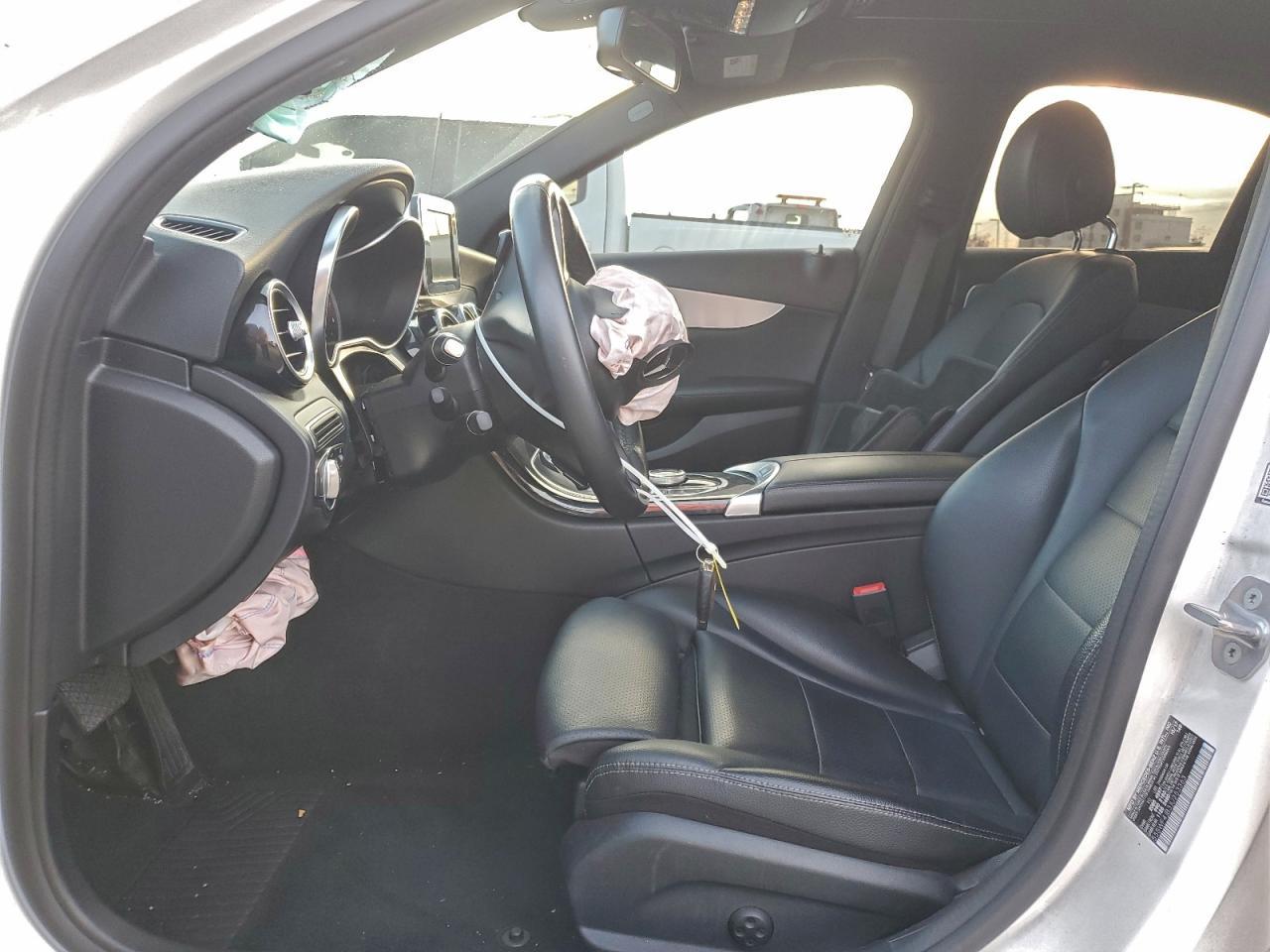 2018 Mercedes-Benz C 300 - Image 7