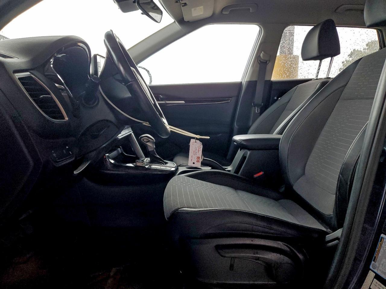 2023 Kia Seltos S - Image 7