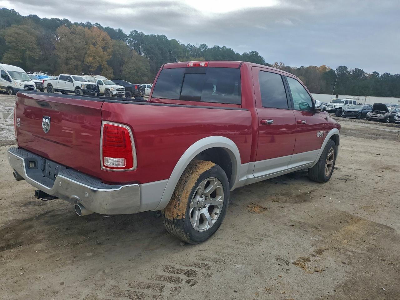 2015 Ram 1500 Laramie 2Wd V6 Tdsl Crew Cab 3.0L - Фото 3