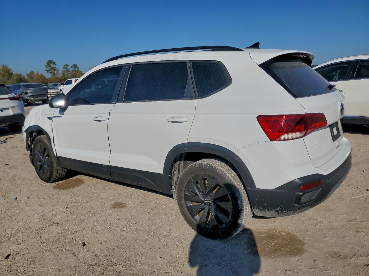 2024 Volkswagen Taos S - Image 2