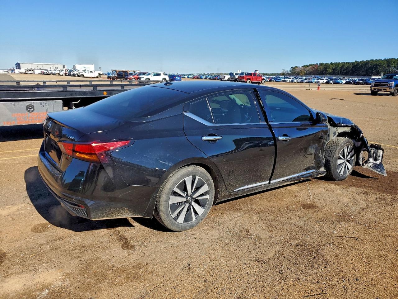 2020 Nissan Altima Sv - Image 3
