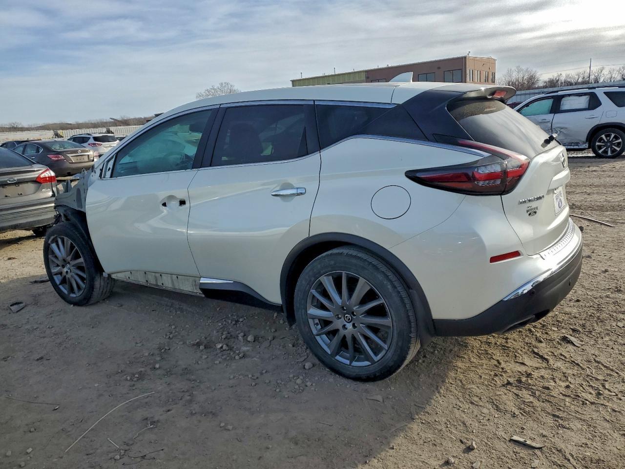 2021 Nissan Murano Sv - Фото 2