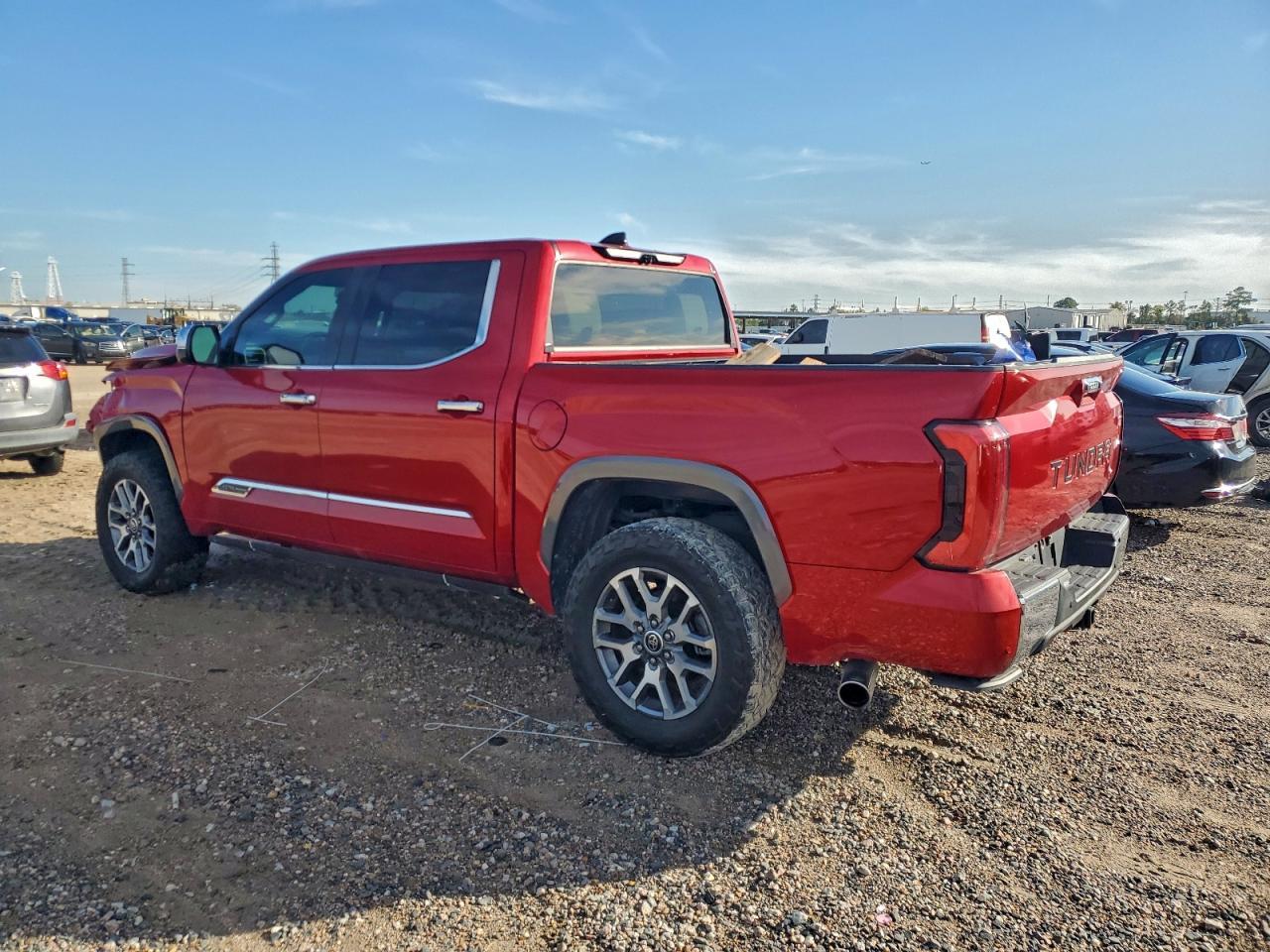 2023 Toyota Tundra Crewmax Platinum - Фото 2