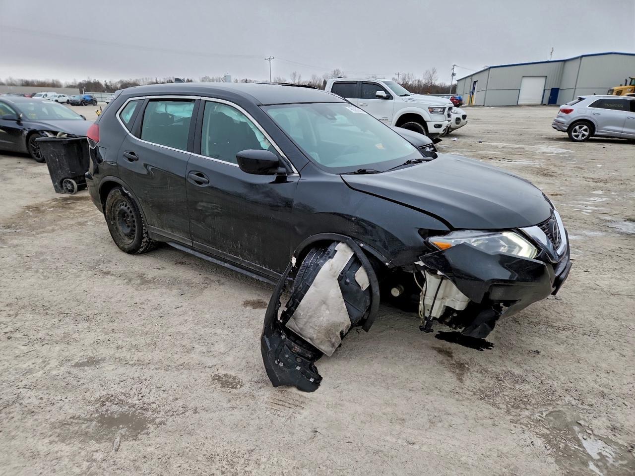 2019 Nissan Rogue S - Image 4