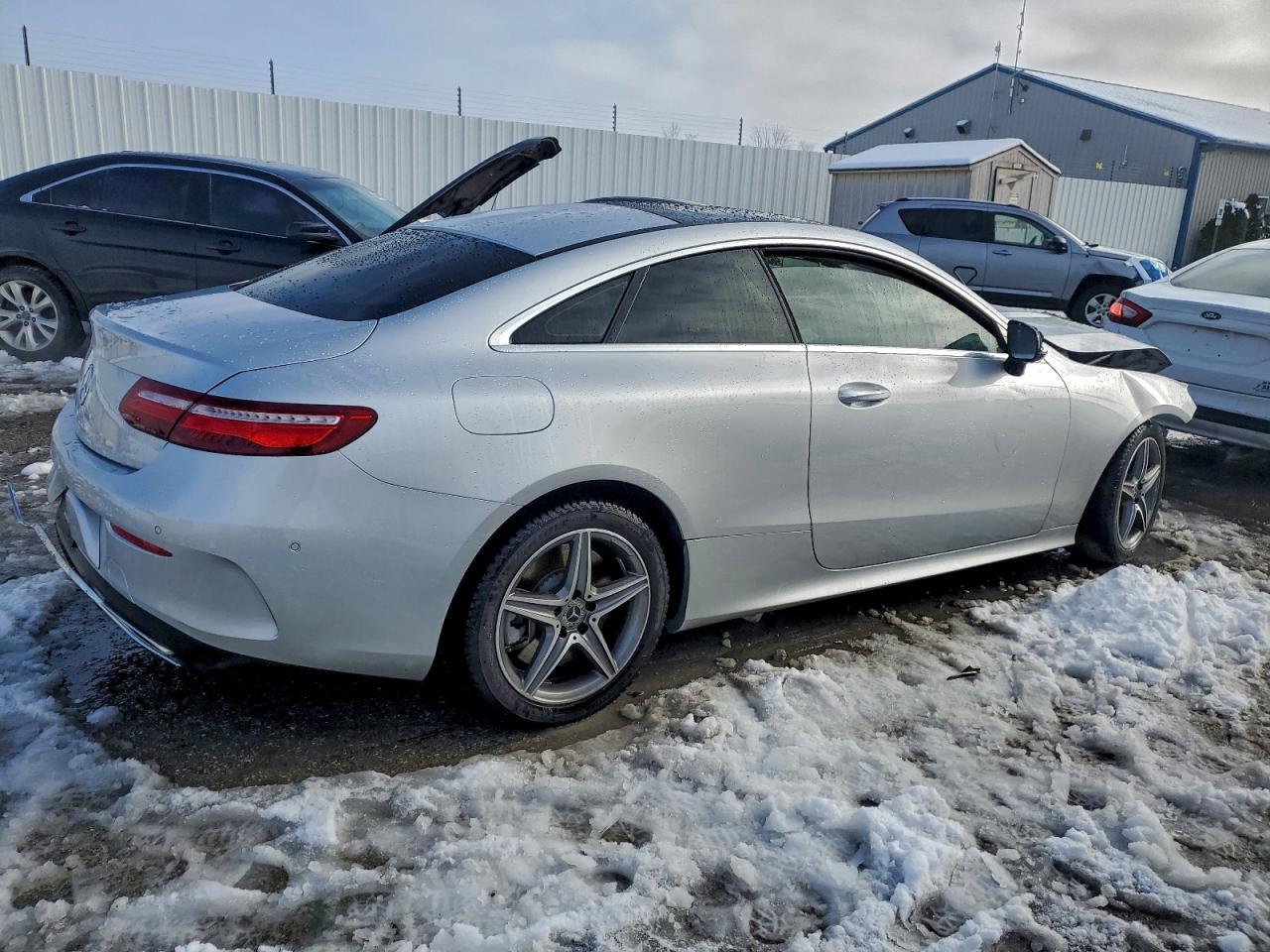 2018 Mercedes-Benz E 400 - Image 3