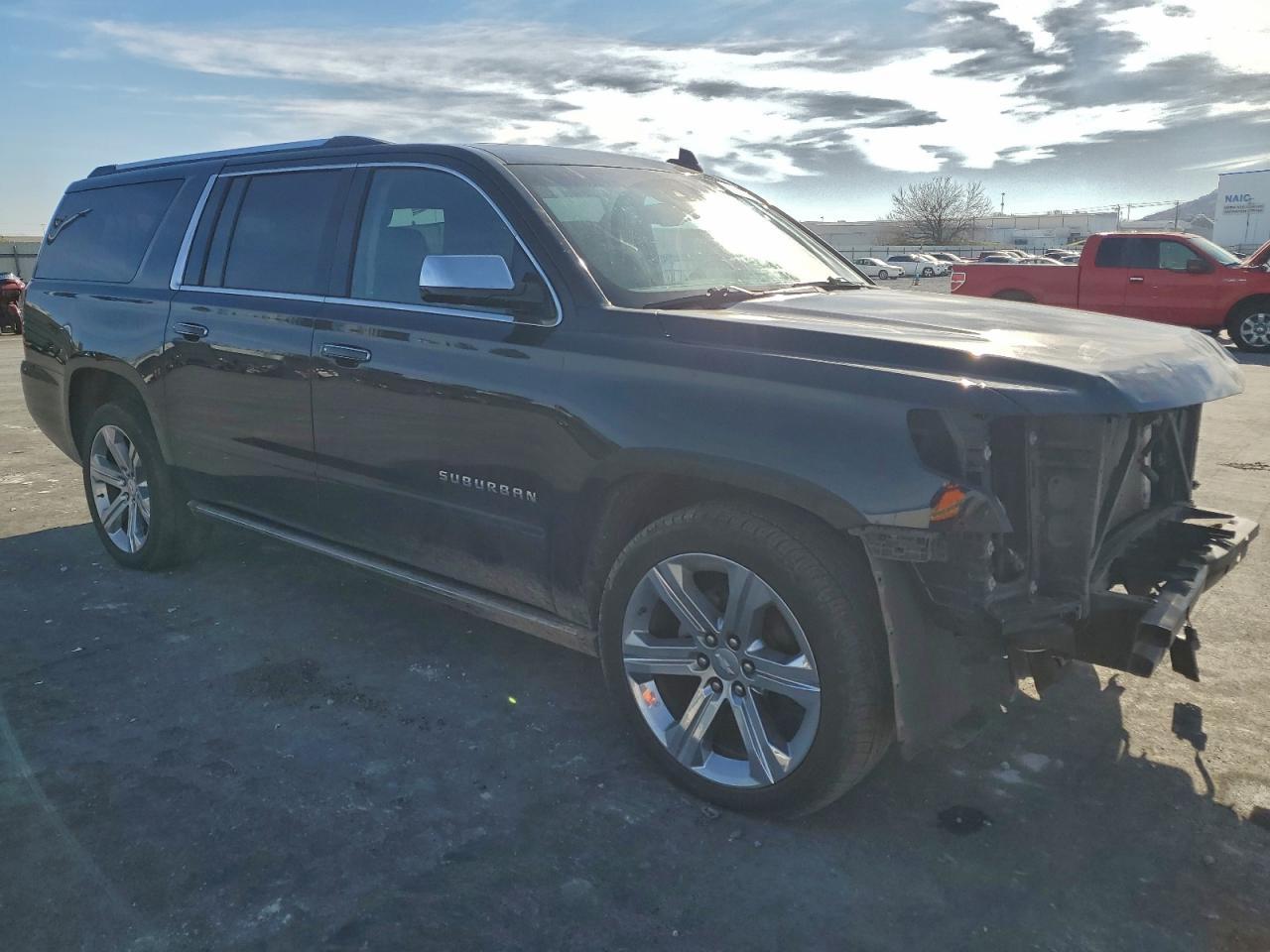 2018 Chevrolet Suburban K1500 Premier - Фото 4