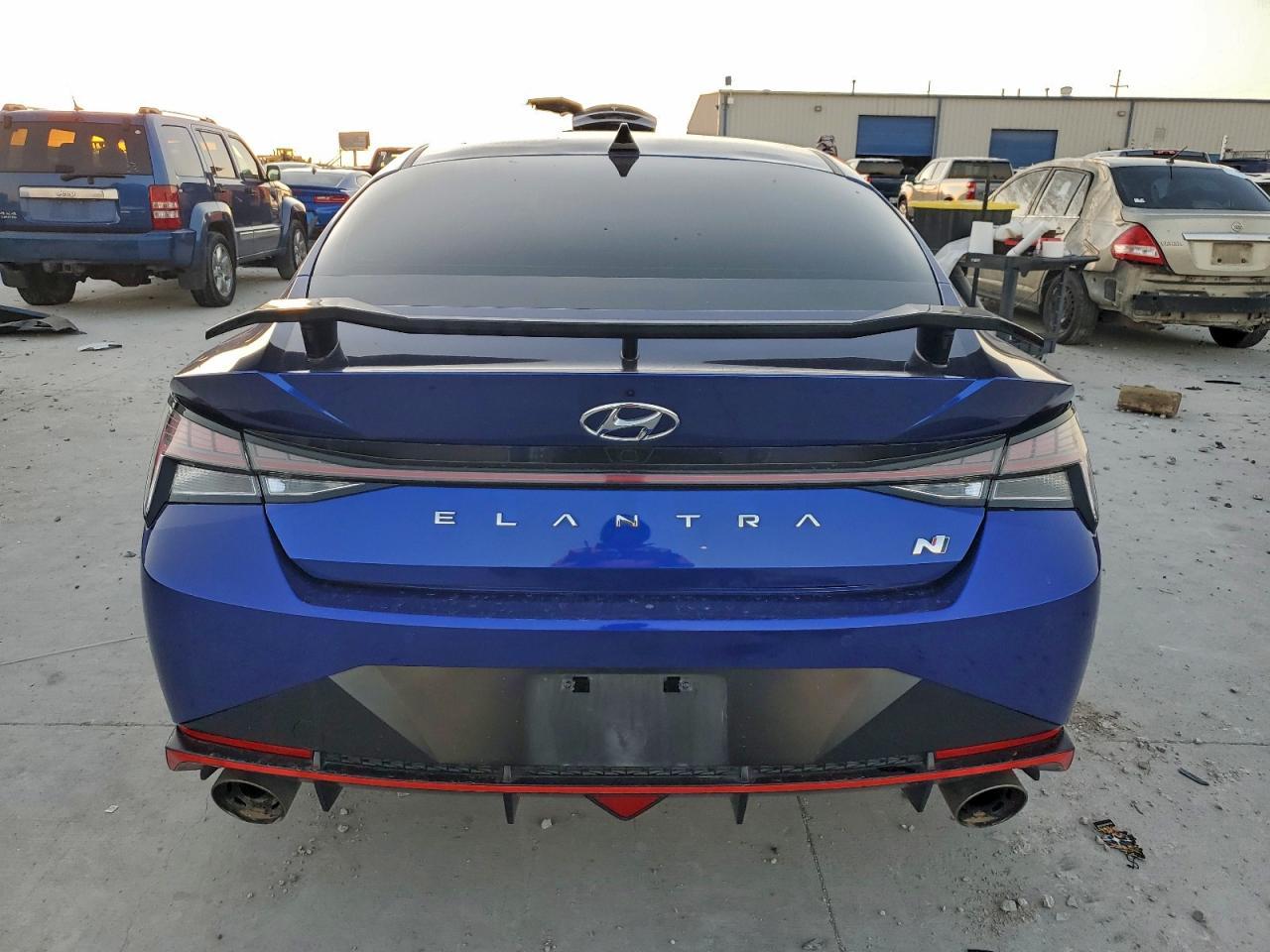 2022 Hyundai Elantra N Base - Фото 6