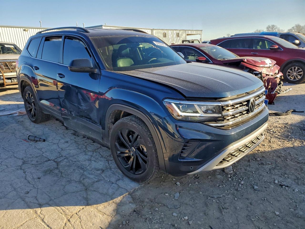 2022 Volkswagen Atlas Se - Фото 4