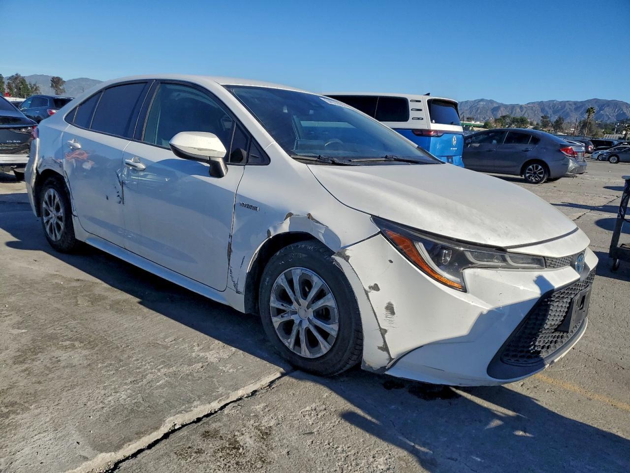 2020 Toyota Corolla Le - Image 4